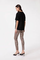 T-SHIRT PARICOLLO MEZZA MANICA CON RICAMO