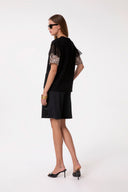 T-SHIRT PARICOLLO MEZZA MANICA CON DETTAGLIO MANICA IN RASO