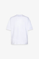 T-SHIRT PARICOLLO MEZZA MANICA CON DETTAGLIO TAGLI SU SPALLE APPLICAZIONE LOGO