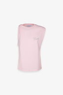 T-SHIRT SMANICATA CON DETTAGLIO SUL DAVANTI E LOGO STRASS LATO CUORE