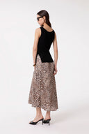 LONG KNIT TANK TOP WITH BIT DETAIL