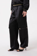 JOGGER CON TASCONI IN RASO