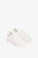 SNEAKERS ADDICT CON RUBBER PATCH