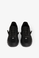 SNEAKERS RUNNING IN MESH