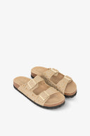 SANDALO IN SUEDE CON DOPPIA FIBBIA E BORCHIE