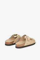 SANDALO IN SUEDE CON DOPPIA FIBBIA E BORCHIE