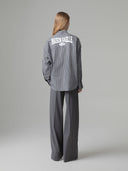 PANTALONE LOOSE CON PINCES