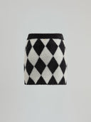 Knitwear skirt with applications