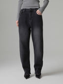 JEANS BALOON FIT CON SALPA LOGATA SUL RETRO