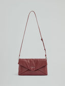 REGULAR POCHETTE ESSENTIAL PUFFER