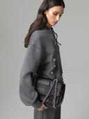 MAXI SHOULDER STRAP METAL LOGO