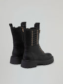 BOOTS ALLACCIATO SUOLA CARRO ARMATO  CON METAL PLACKET