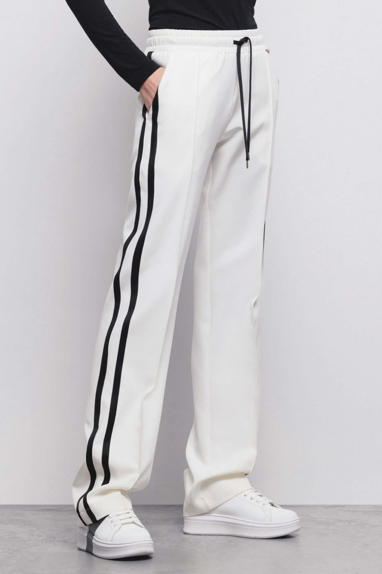 Pantalone Dritto Con Coulisse In Cady Off White