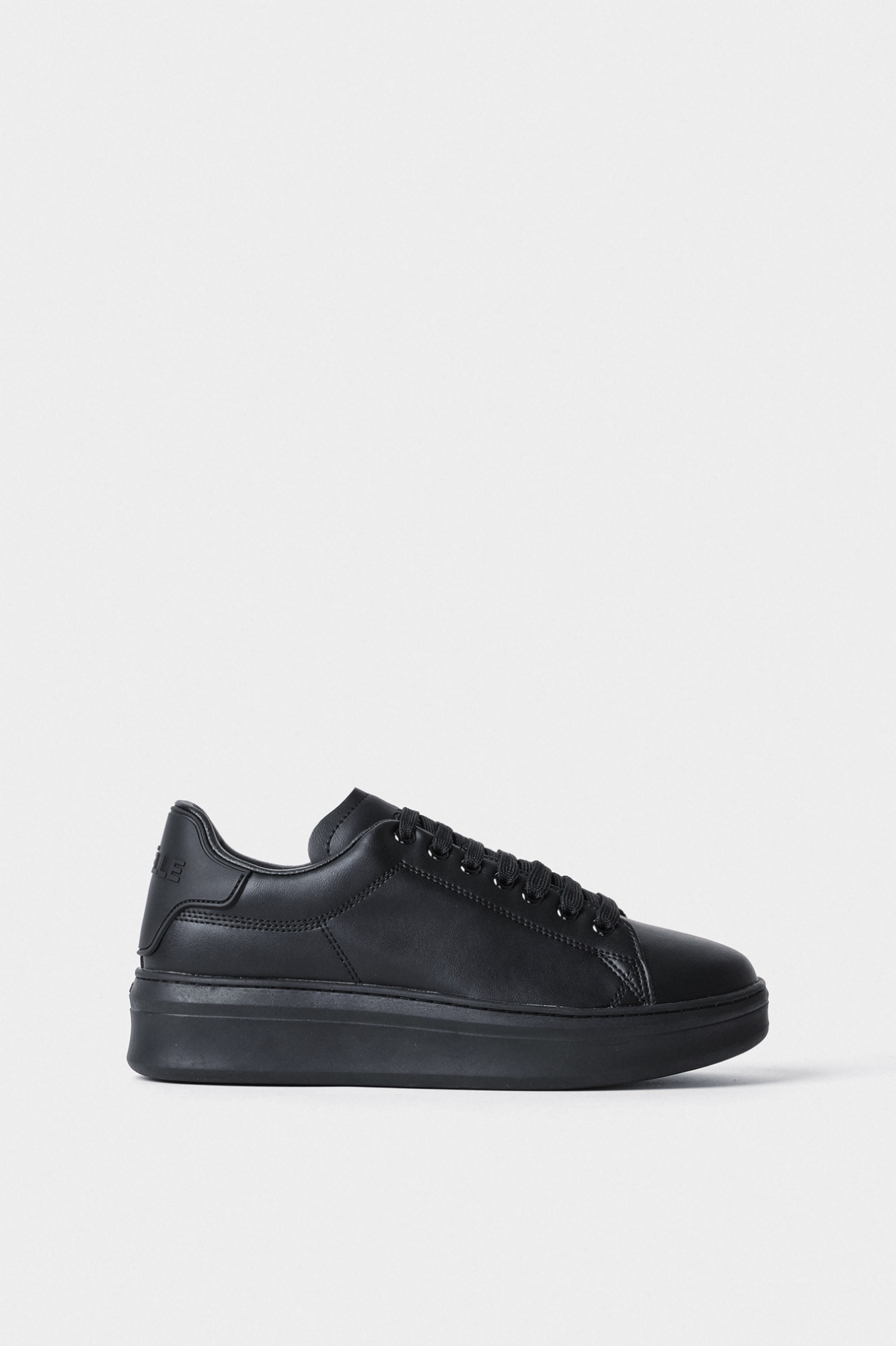 Sneakers Addict In Action Leather Nero